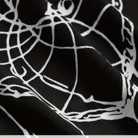 Plus Size Solid Contrast Lace Criss Cross Cami Top Sizes L/12-8XL/28 - Picture 5 of 7